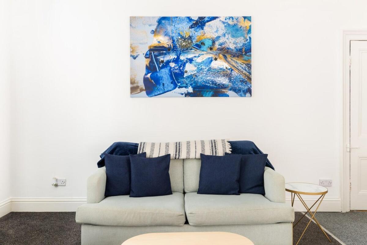 1-Bedroom Apartment In Leamington Spa With Free Parking Exterior photo